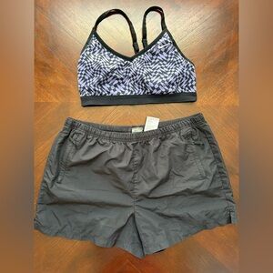 Nike Black and Purple Sports Bra with Racerback Design size L